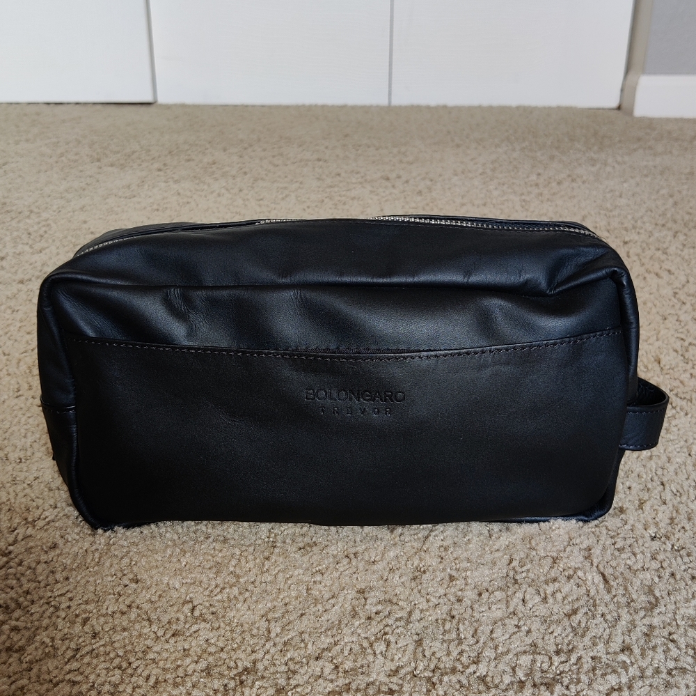 NEW Bolongaro Trevor Leather toiletry Bag